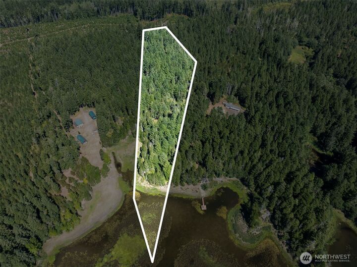 Property Photo:  2531 W Hanks Lake Road  WA 98584 