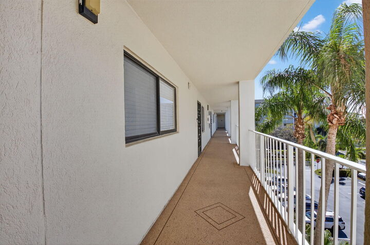 Property Photo:  7310 Ashford Place 505  FL 33446 
