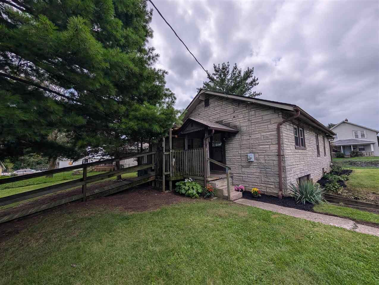 Property Photo: 1243 Crosshall Street IN 47374
