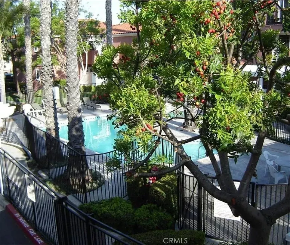 Property Photo:  409 Utica D43  CA 92648 