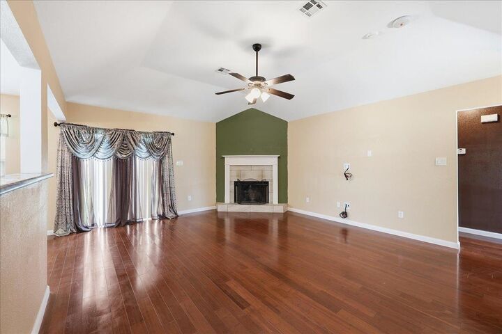 Property Photo:  4406 Highland St.  TX 77632 