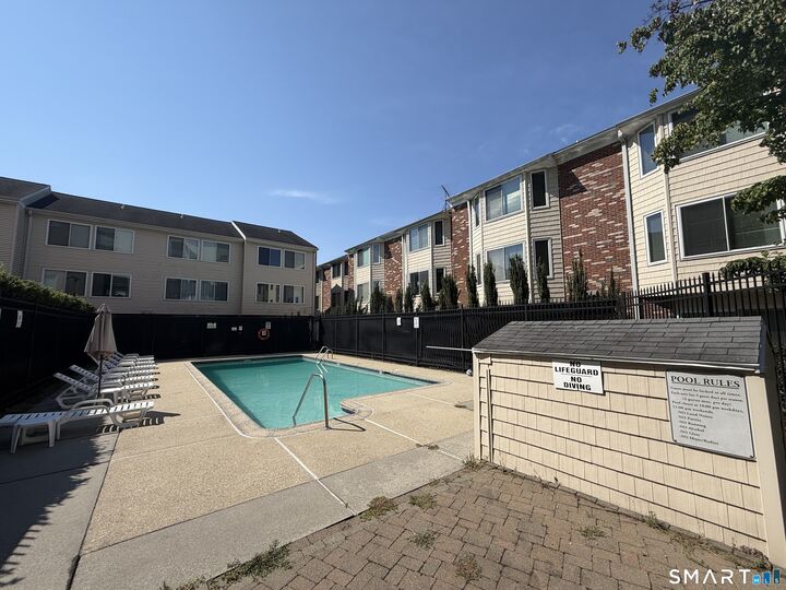 Property Photo: 1611 Washington Boulevard 302 CT 06901