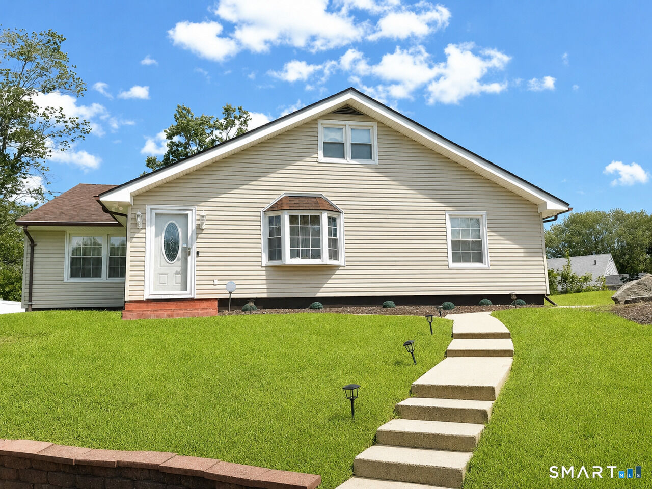 Property Photo:  45 Cameo Court  CT 06614 
