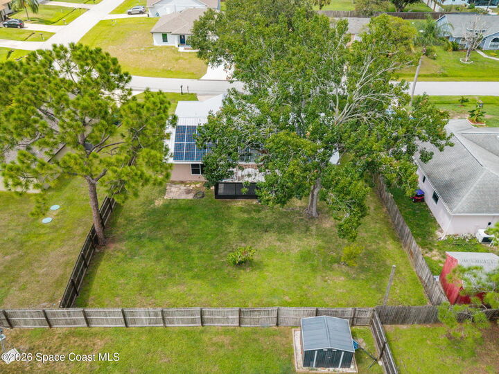 Property Photo: 1182 Polk Street NW FL 32907