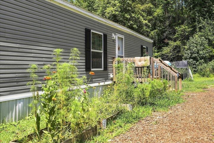 Property Photo:  110 Hideaway Drive  SC 29685 