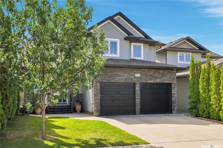 Property Photo:  554 Lynd Place  SK S7T 0C6 