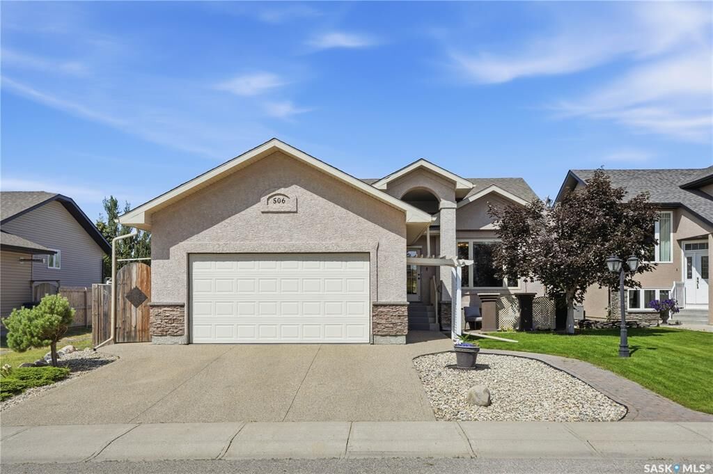 Property Photo:  506 Antler Crescent  SK S0K 4S1 