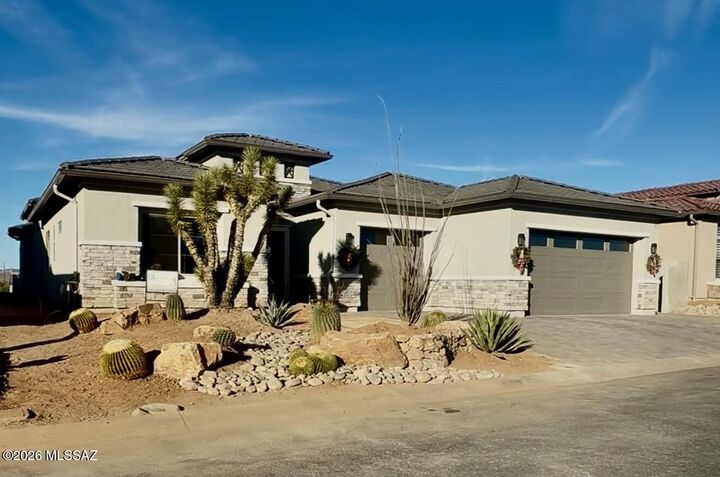 Property Photo: 30462 S Blue Granite Lane AZ 85623