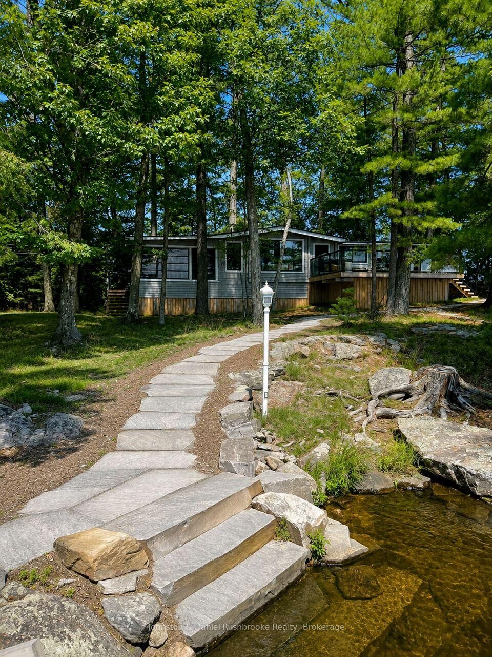 Property Photo: 456 Eilean Gowan Island ON P1P 1R2