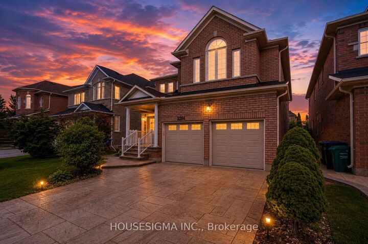 Property Photo: 3266 Weatherford Road ON L5M 7X6