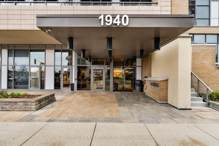 Property Photo: 1940 Ironstone Drive 808 ON L7L 0E4