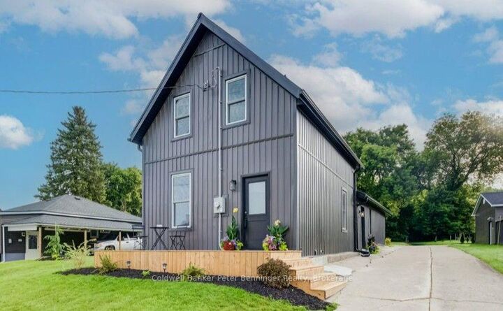 20 Elm Street — photo 1