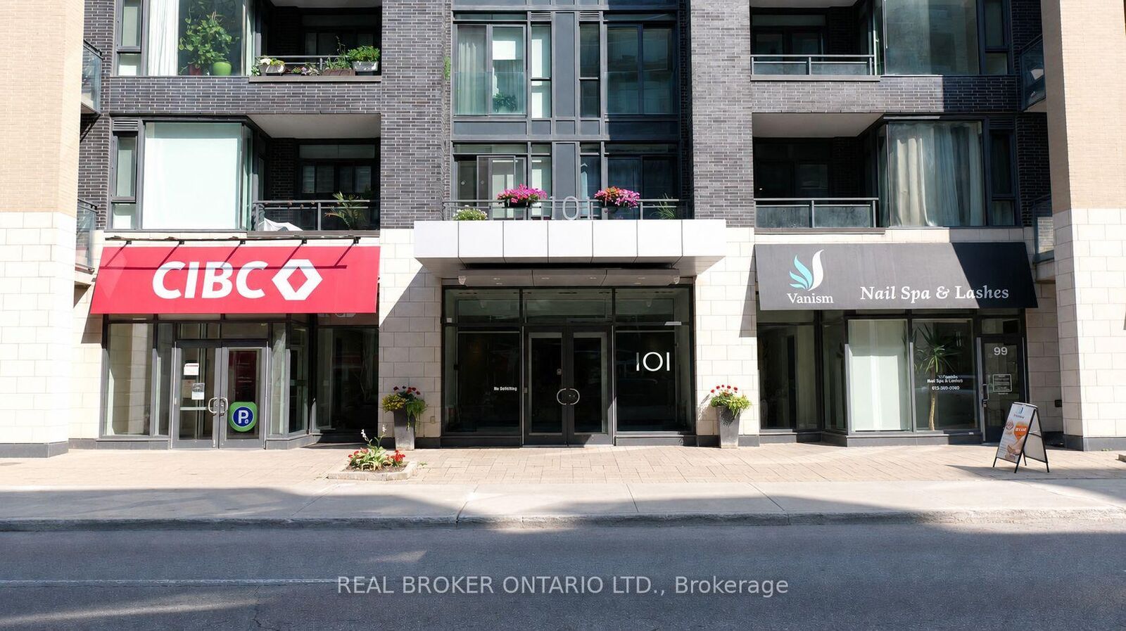 Property Photo:  101 Richmond Road 417  ON K1Z 0A6 