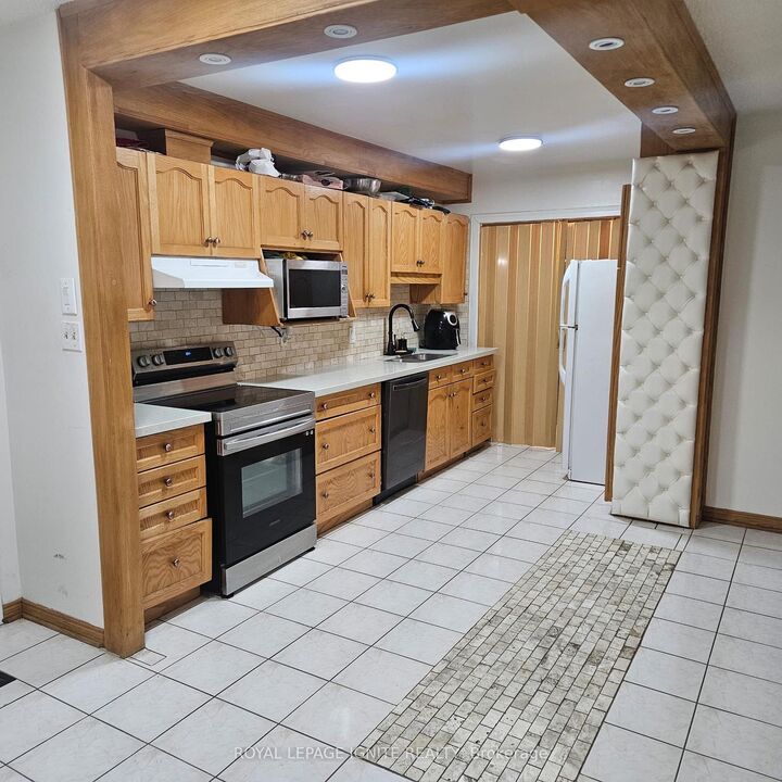 Property Photo:  390 Dixon Road 409  ON M9R 1T4 