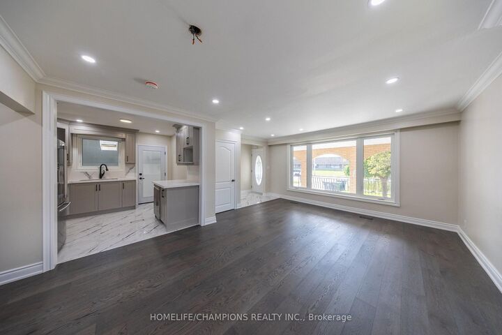 Property Photo: 1083 Birchmount Road ON M1K 1S6