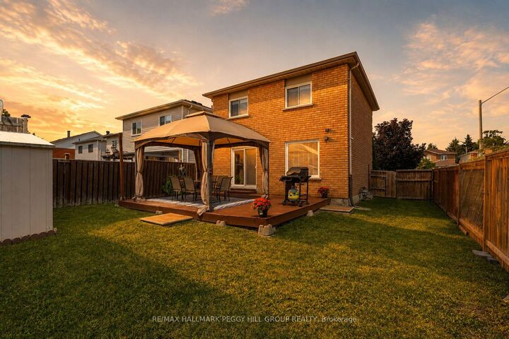 Property Photo: 35 Victorway Drive ON L4N 9L3