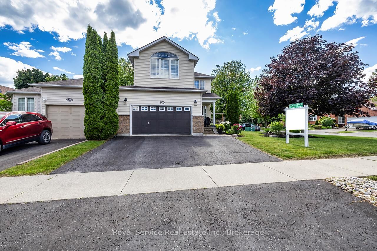 Property Photo: 62 Rafton Street ON L1B 1P7