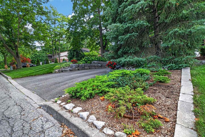 Property Photo: 245 Corrie Crescent ON N2L 5W3