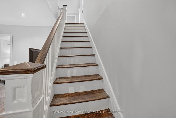 Property Photo: 6303 Ker Street ON L2G 1X7