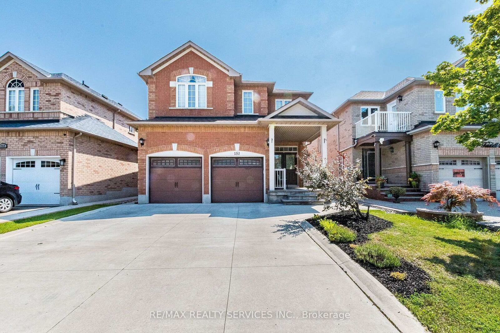 Property Photo: 151 Fairhill Avenue ON L7A 2J4