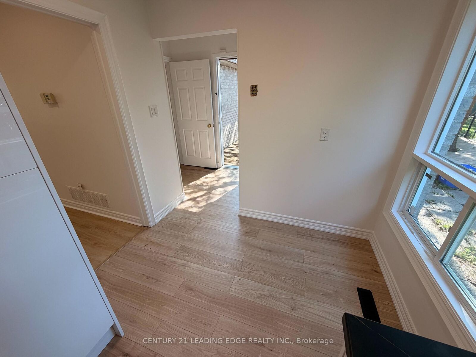 Property Photo: 257 London Road ON L3Y 6L3