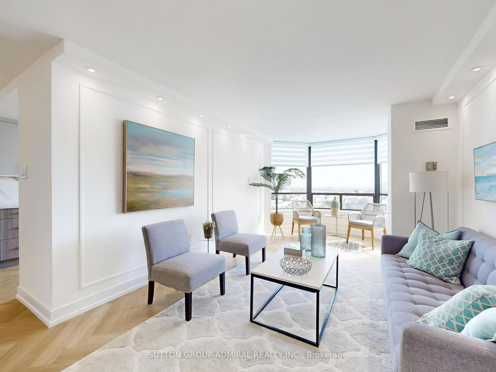 Property Photo:  7440 Bathurst Street 1009  ON L4J 7K8 