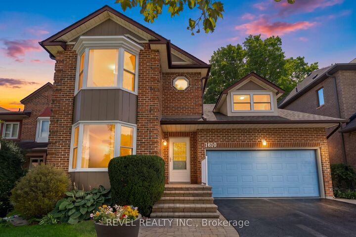 1610 Heathside Crescent — photo 1