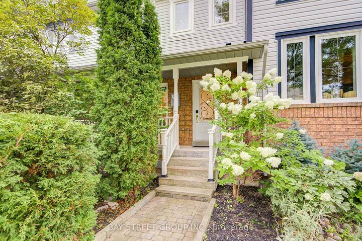 Property Photo: 5 Luxton Avenue ON L4G 7J5