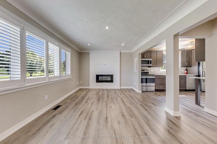 Property Photo:  191 Nash Road N  ON L8H 2P8 