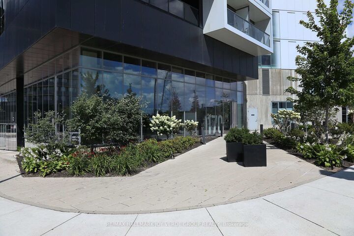 Property Photo:  170 Bayview Avenue 1105  ON M5A 0M4 