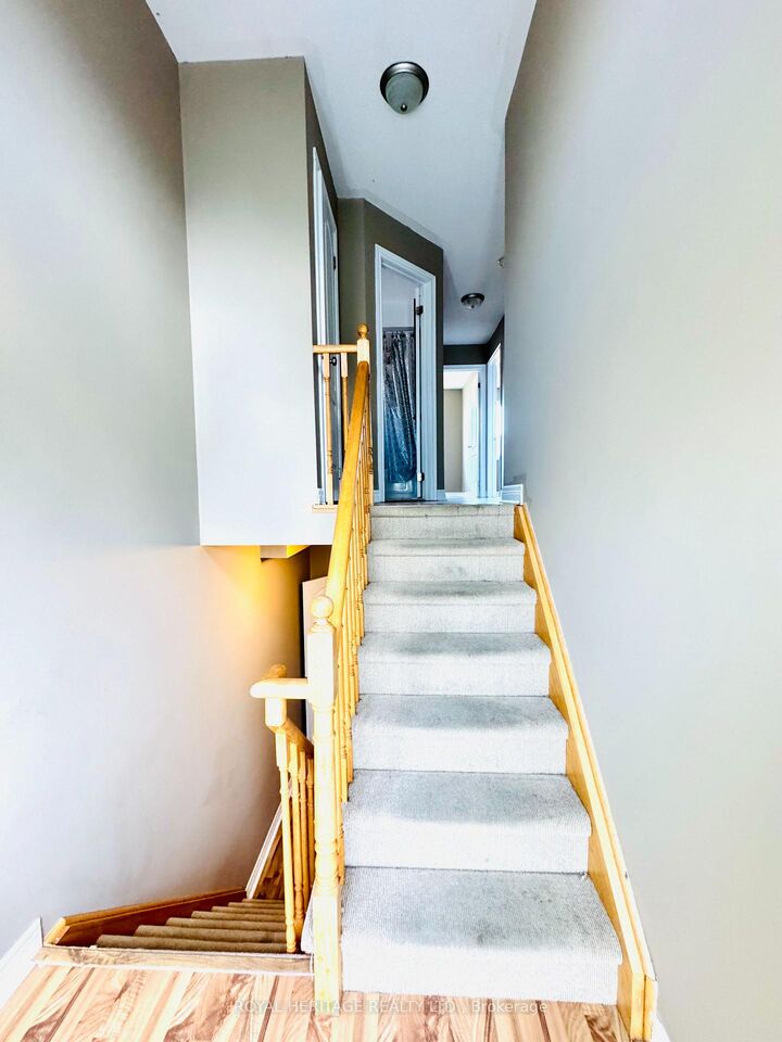 Property Photo:  70 Wilkie Lane  ON L1S 7S5 