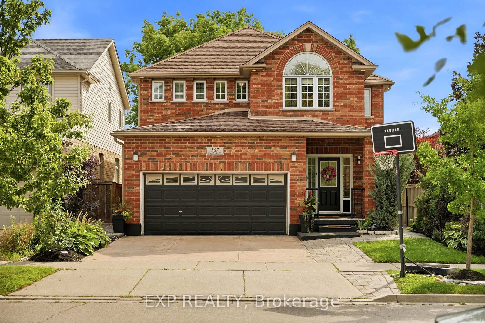 Property Photo: 167 Broadoaks Drive ON N1T 0B3