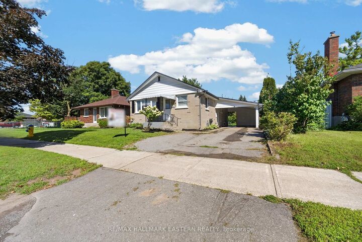 Property Photo:  754 Crawford Place  ON K9J 3X3 
