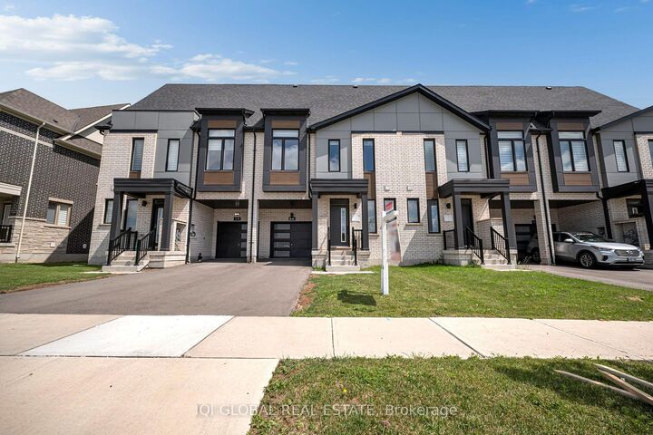 66 Settlers Road E — photo 1