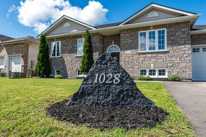 Property Photo: 1028 Limestone Trail ON K8H 0A6