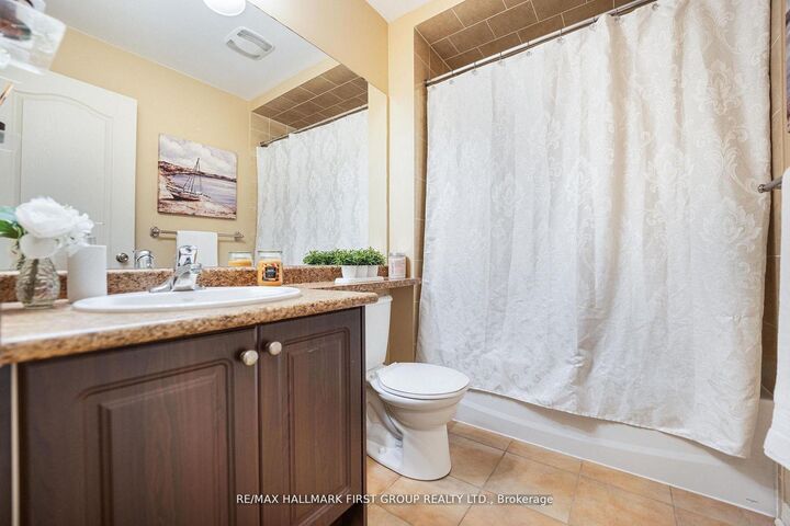 Property Photo: 70 Lovegrove Lane ON L1S 0E7