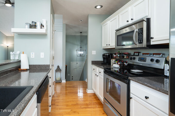 Property Photo:  1015 Carrington Court  TN 37660 