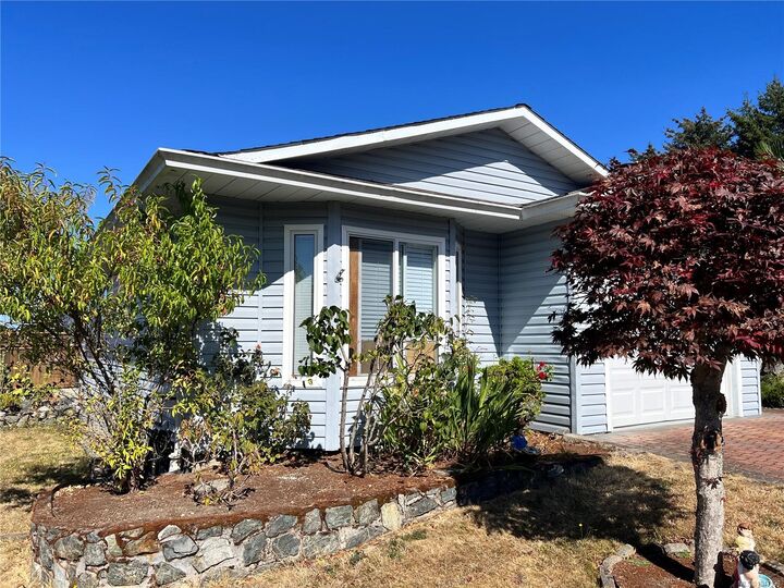 Property Photo: 82 Wolf Lane BC V9A 7M2