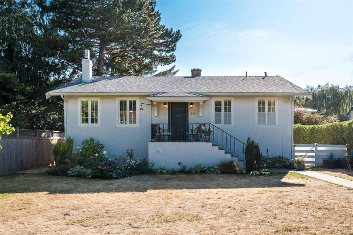 Property Photo: 1050 Deal St BC V8S 5G5