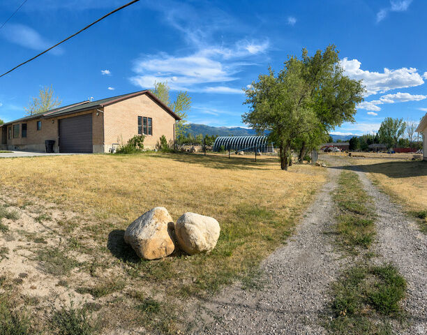 Property Photo:  600 E 200 N  UT 84647 