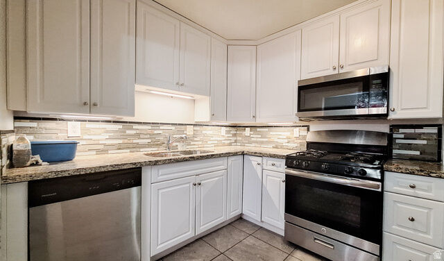 Property Photo: 4944 S 4900 W UT 84118