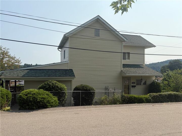 Property Photo:  260 6th St  PA 15419 
