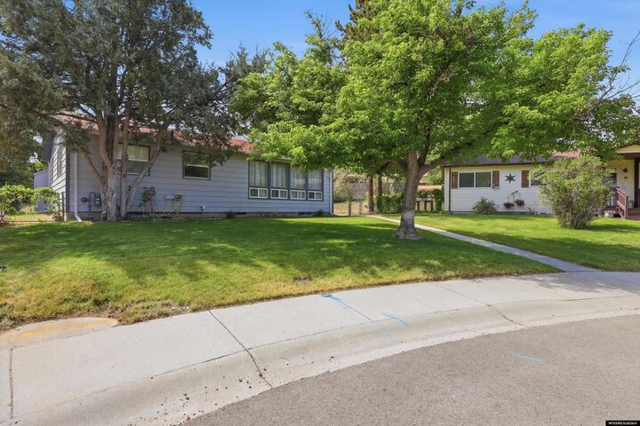 Property Photo:  12 Frontier Court  WY 82637 