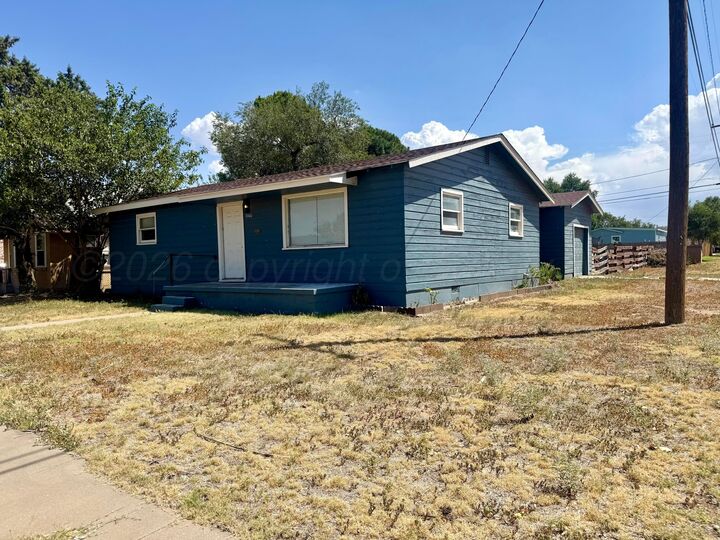 Property Photo: 2400 Sanborn Street TX 79107