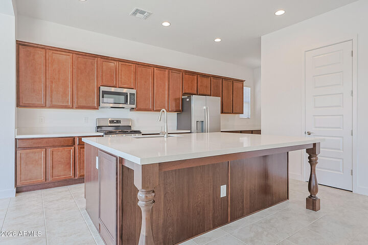 Property Photo:  7687 W Bronco Trail  AZ 85383 