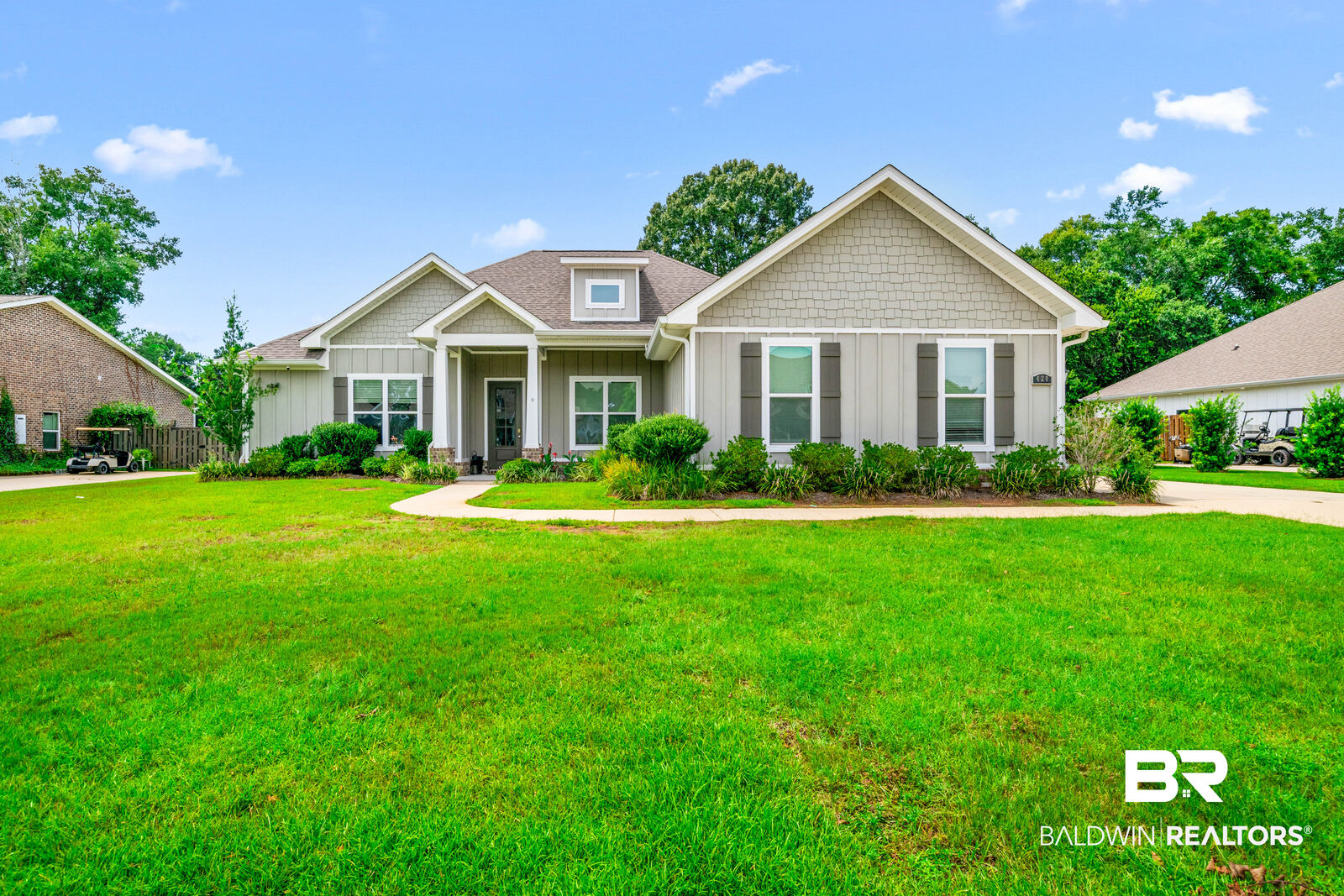 Property Photo:  420 Nandina Loop  AL 36532 