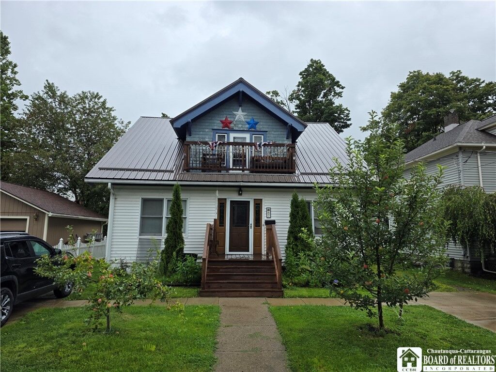 Property Photo:  67 Elm Street  NY 14787 