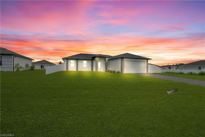 Property Photo: 435 Petite Ave FL 33974