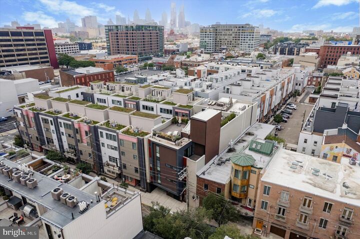 Property Photo:  620 N 3rd Street 4B  PA 19123 