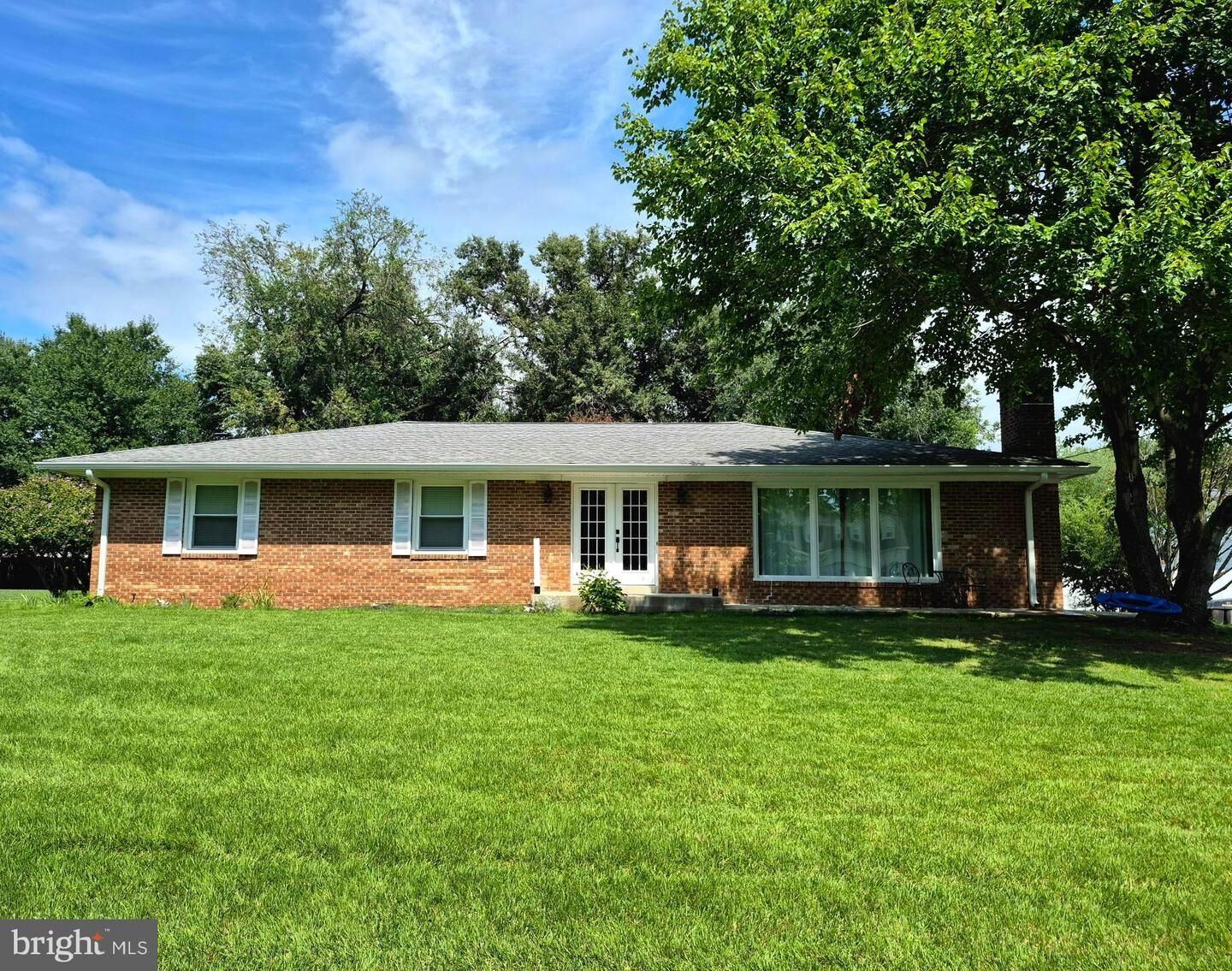 Property Photo:  9429 Overlook Circle  MD 20664 